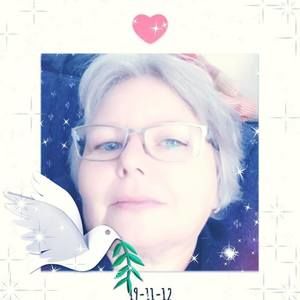 Meet your Posher, Jeanette